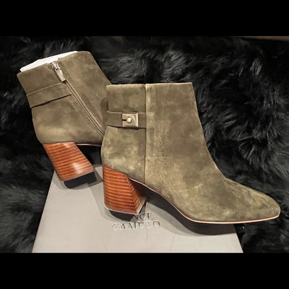 Vince Camuto Shoes - Vince Camuto Laiken Wedged-heel Ankle Bootie Green Lux Suede Sz91/2 NEW. IN BOX